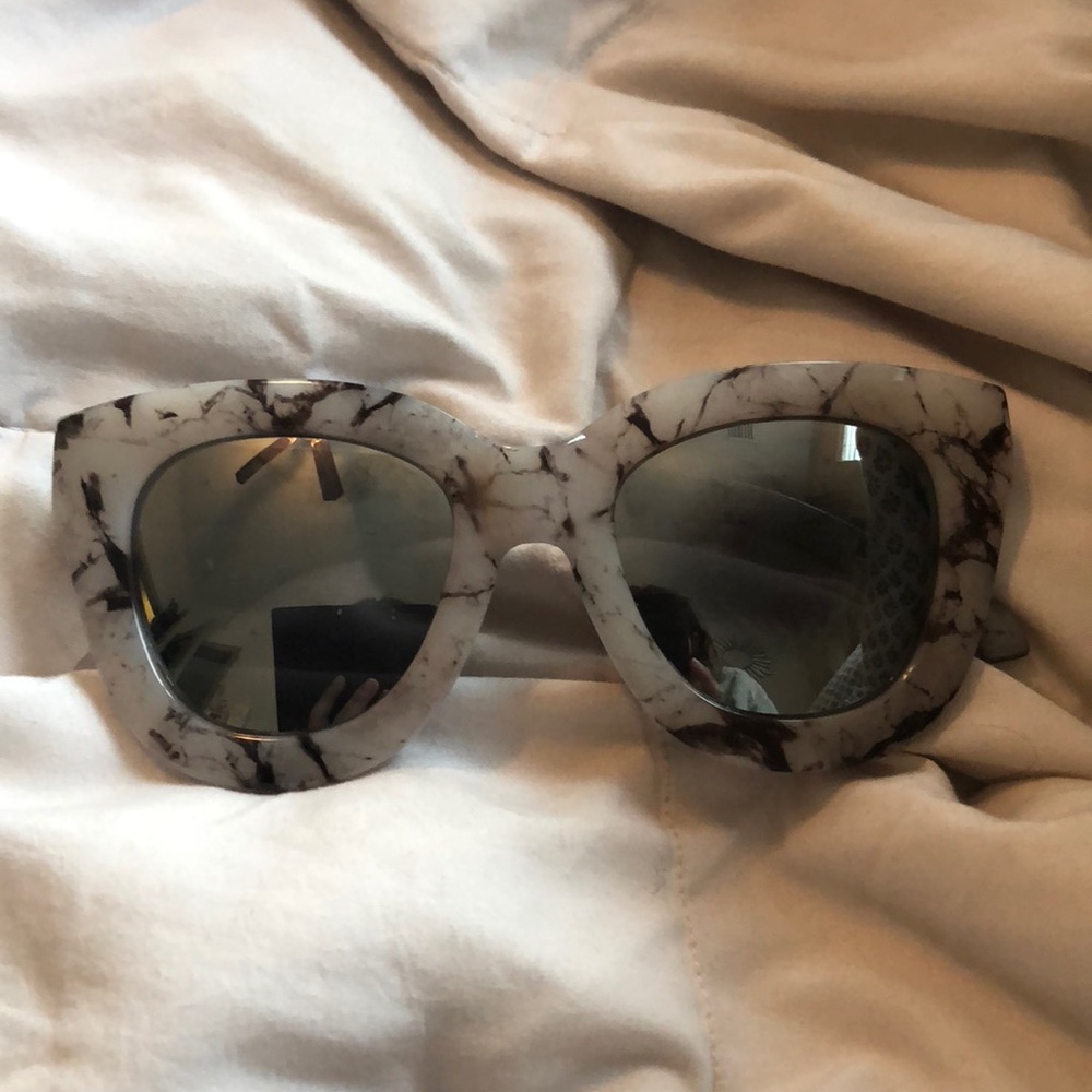 Quay sugar and spice sunglasses